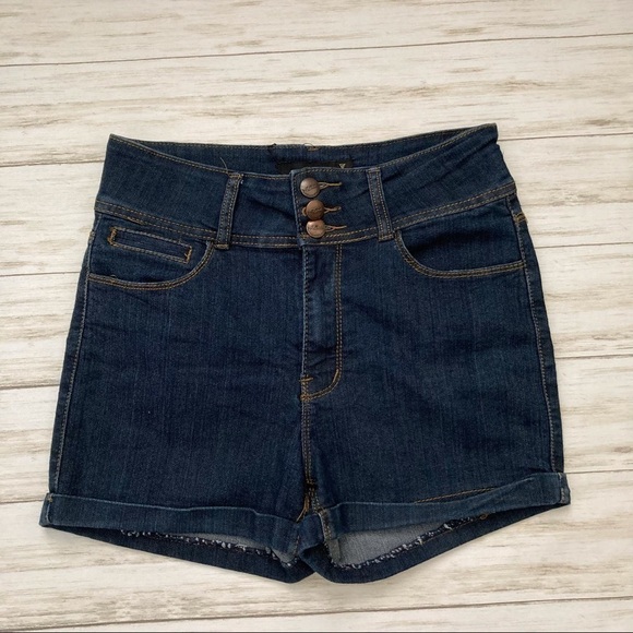 Roma Premium Collection Denim  Shorts | Size 11 - Picture 1 of 4